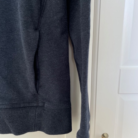 Lululemon Heathered Navy Blue Stress Less Hoodie Cowl Funnel Neck, Size 6 - Picture 10 of 16